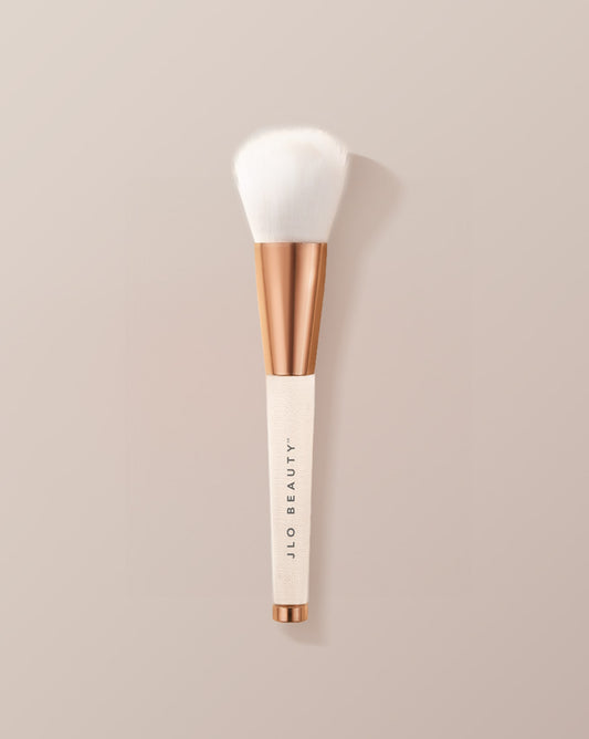 SPF Moisturizing Brush